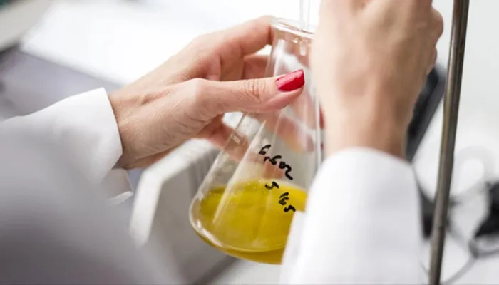 تفاوت آنتیاکسیدانهای طبیعی و مصنوعی 4 آزمون ماندگاری و تندی روغن